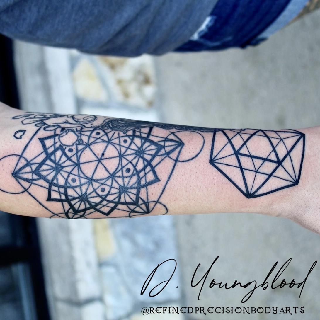 Sacred geometry sleeve
